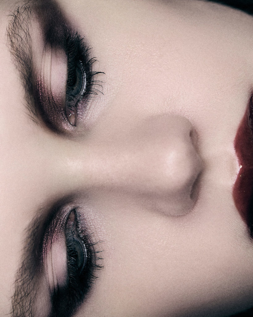 LEELOU x LAORA QUEYRAS